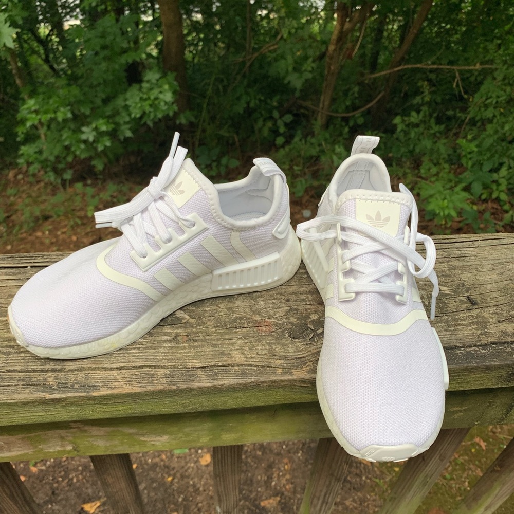 Adidas NMD_R1 refined